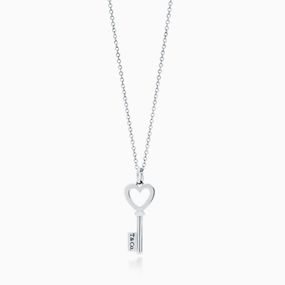 Tiffany & Co Heart Key Pendant Necklace w/ Pouch